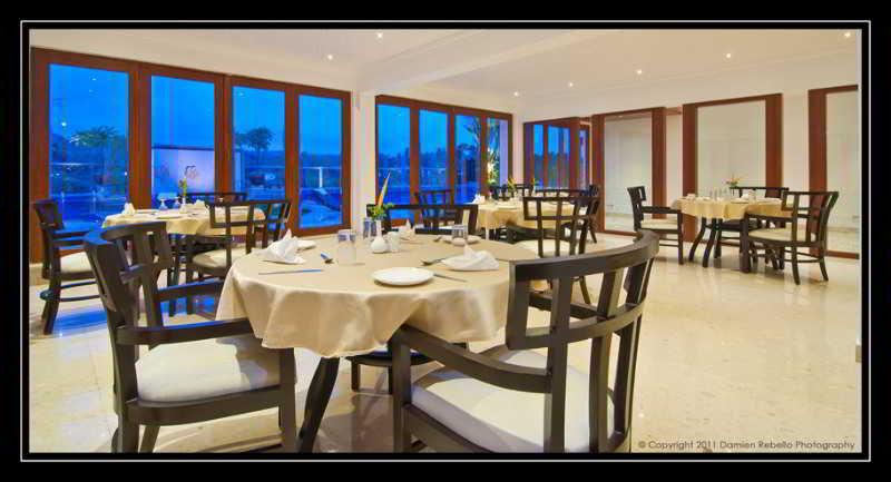 White Pearl Suites Arpora Exterior photo