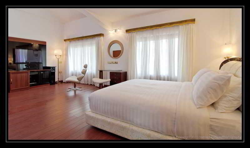 White Pearl Suites Arpora Exterior photo