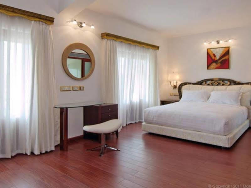White Pearl Suites Arpora Exterior photo