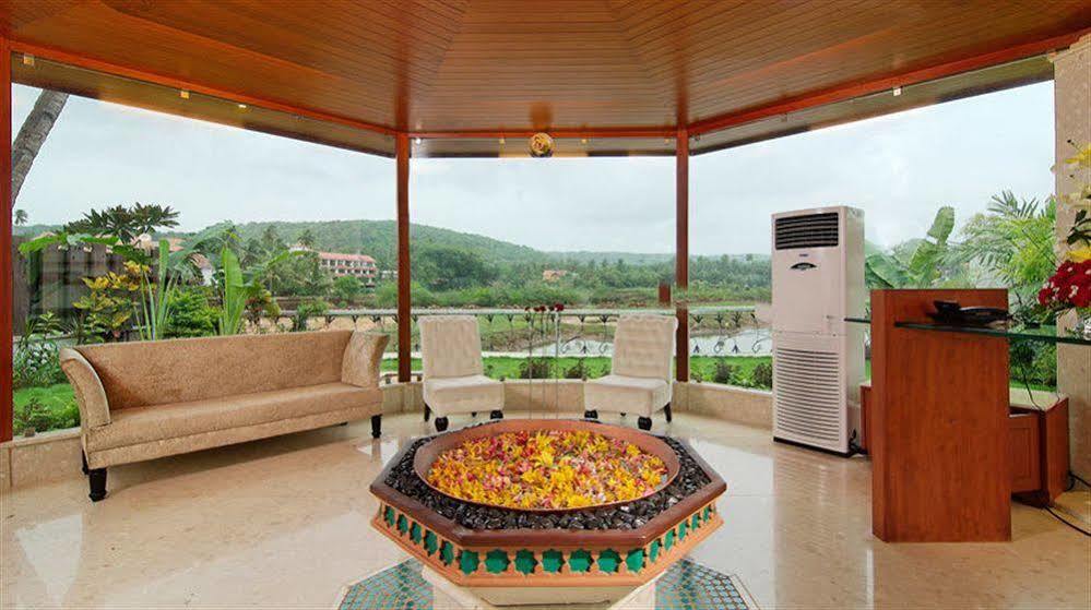 White Pearl Suites Arpora Exterior photo